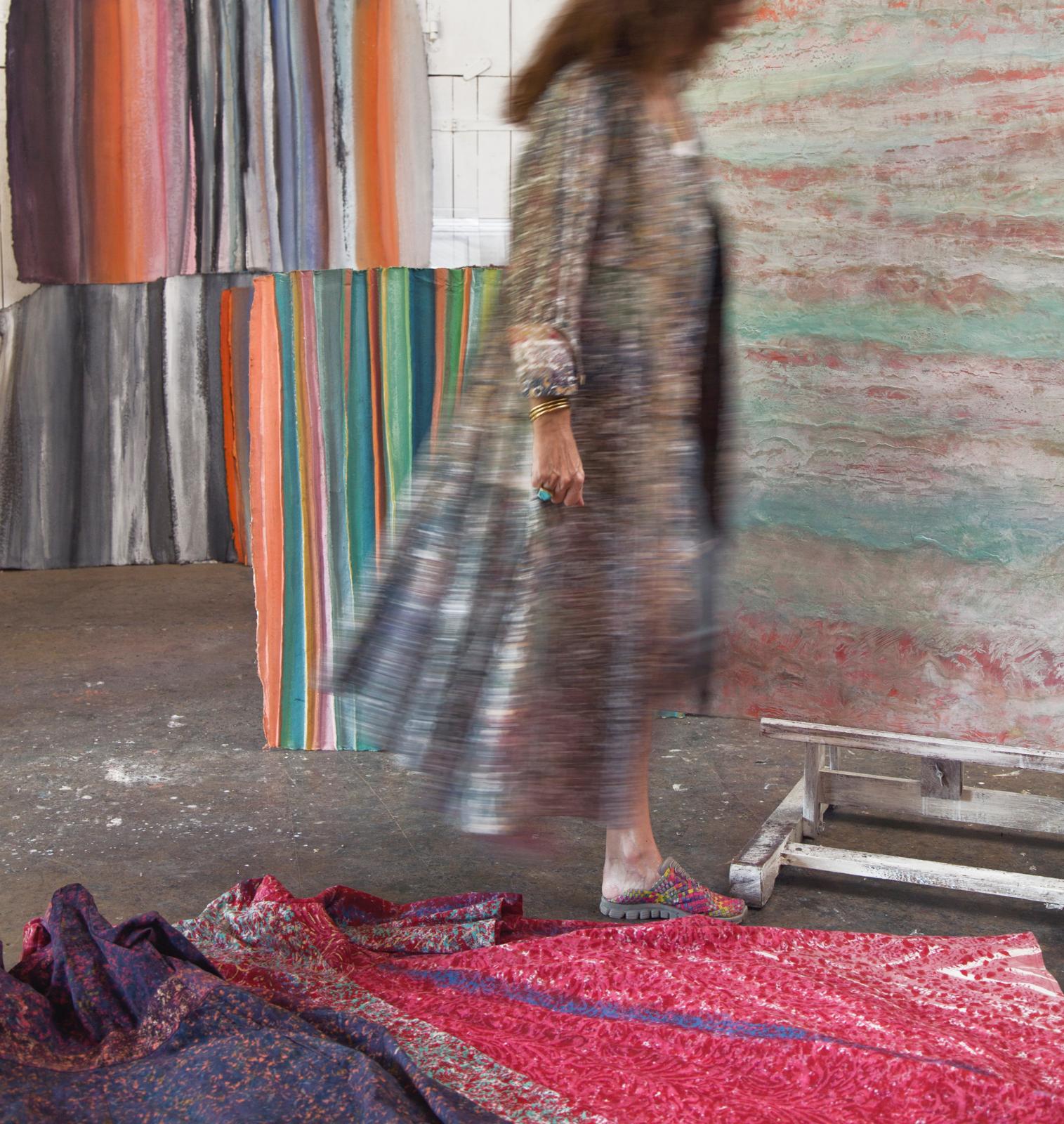 Diane de Valou dans son atelier